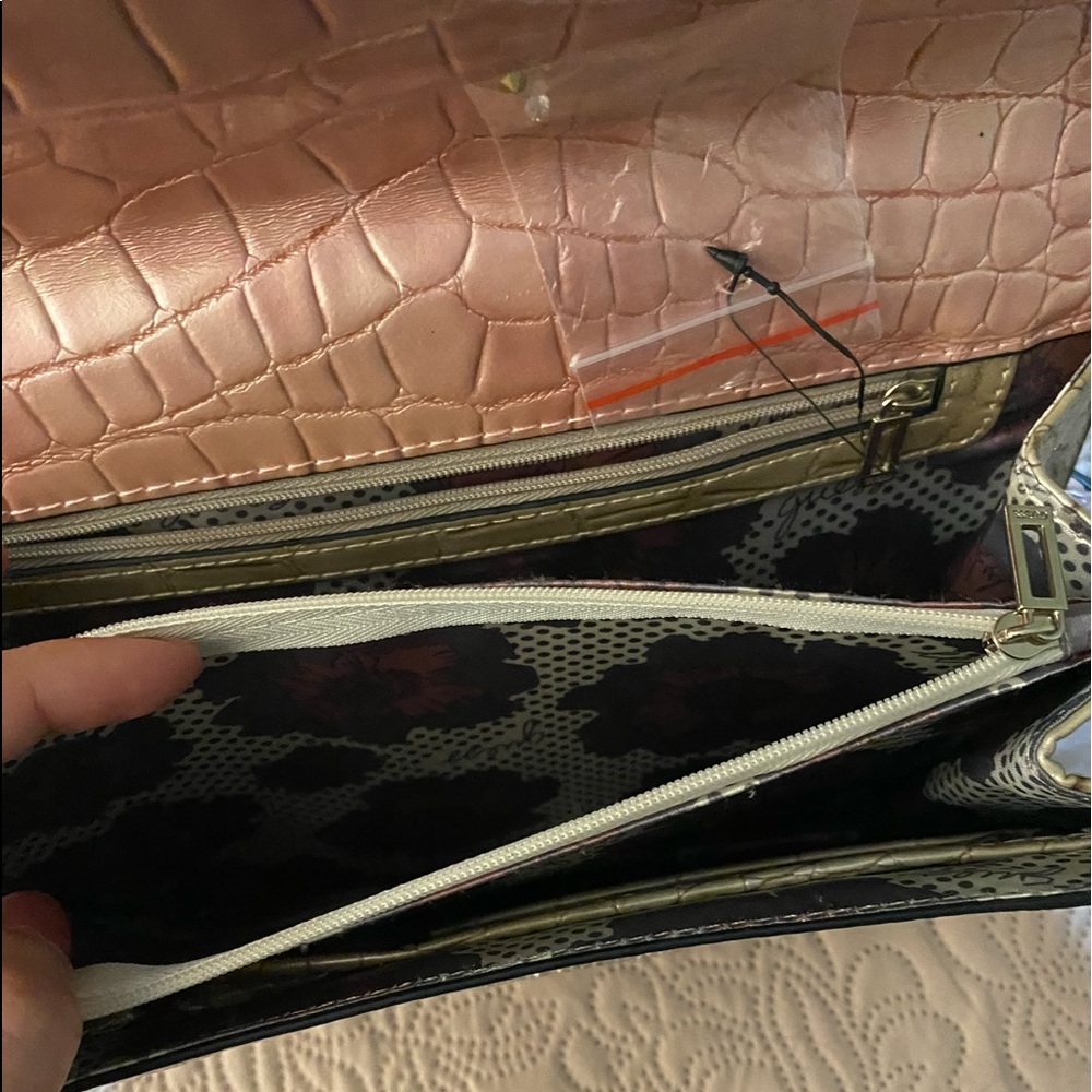 Guess 90’s crocodile style faux leather hand/crossbody bag - Picture 10 of 16